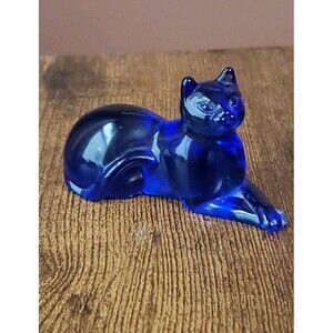 Cobalt Blue Cat Kitty Figurine The Franklin Mint Curio Cabinet Collection 1986